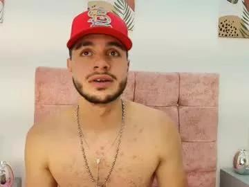 amadeo_wild from Chaturbate