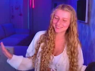 amaliaqueen999 from Chaturbate