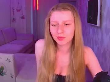 amaliaqueen999 from Chaturbate