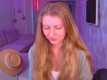 amaliaqueen999 from Chaturbate