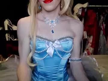 amaliecd from Chaturbate