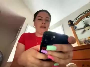 amazonnnnn33 from Chaturbate