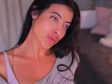 anabelcurvy from Chaturbate