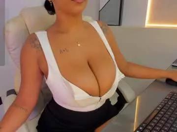 anahi_ryan from Chaturbate