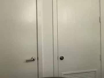 anastasiapetitegirll from Chaturbate
