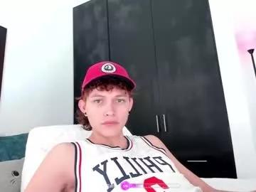 anddres_boss from Chaturbate