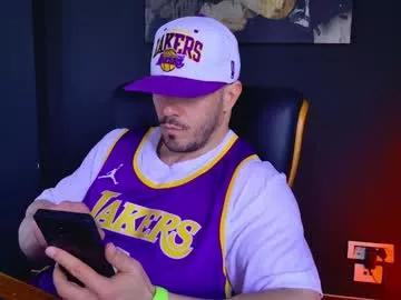 angeloeric on Chaturbate