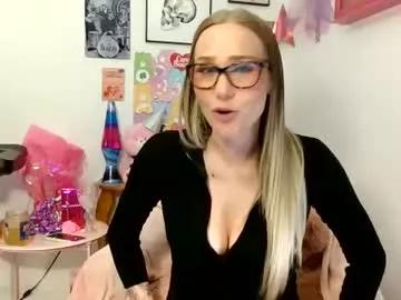 annadelrae444 from Chaturbate