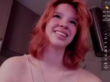 annaelfie from Chaturbate