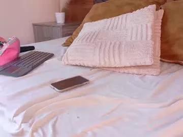 annavic_ from Chaturbate