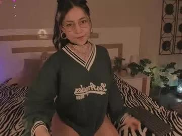 anne_cherrydh from Chaturbate