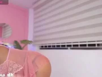 annia_dh from Chaturbate