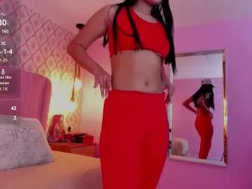 Discover our girls online shows and discover the company of countless livestreamers, with stunning shapes, sex toys and more.