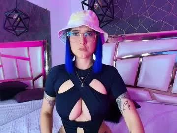 annie_swan from Chaturbate
