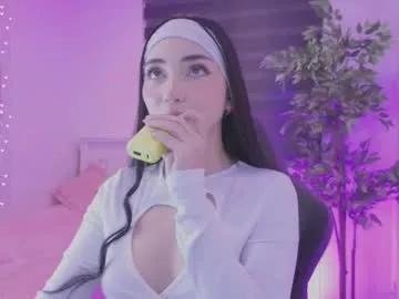 anniebrie from Chaturbate