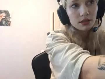Annitaeschen webcams show profile image 