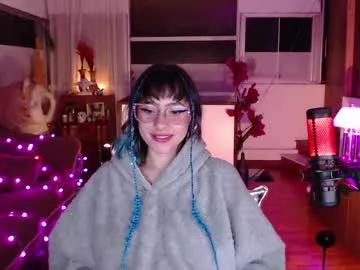 aquamarinebubble from Chaturbate
