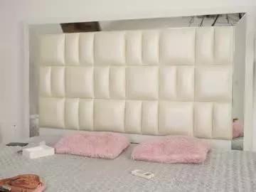 aradia_01 from Chaturbate