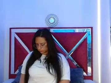 aria_cloud69 from Chaturbate