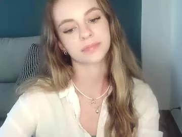 ariacreazy from Chaturbate
