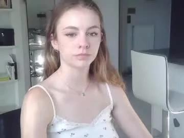 ariacreazy from Chaturbate