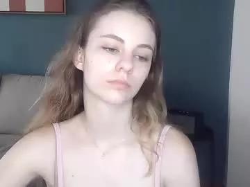 ariacreazy from Chaturbate