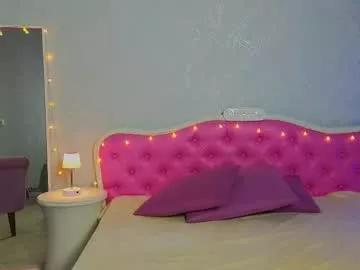 ariana_petite from Chaturbate