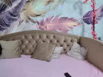 arianna_flower from Chaturbate