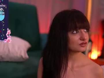 ariavelvet from Chaturbate