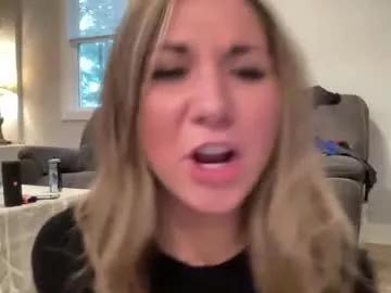 ariicutekitty from Chaturbate