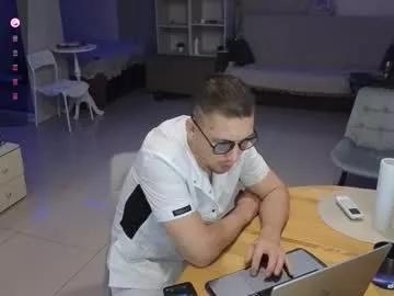Artenniuss35 webcams show profile image 