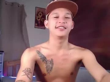 asianhugecock05 from Chaturbate