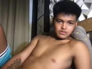 asianhugescott from Chaturbate