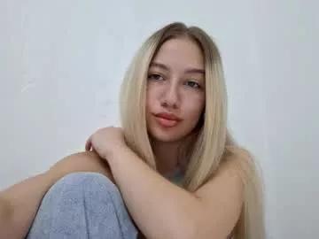 Asuncionedgeman webcams show profile image 