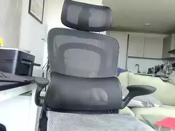 atlanticthunder from Chaturbate