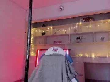 aura_janssen from Chaturbate