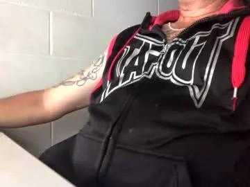 aussie9inchforall from Chaturbate