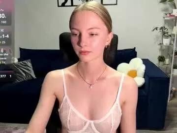autumnroginson from Chaturbate
