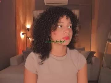avalon_badger from Chaturbate