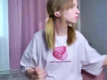 b4by_lol1 from Chaturbate
