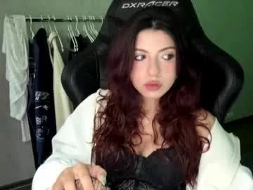 babyjune13 from Chaturbate