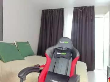 babyjustbomb from Chaturbate