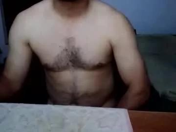 baiat_frumusel from Chaturbate