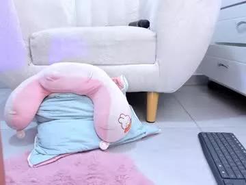 barbie_brunette3 from Chaturbate