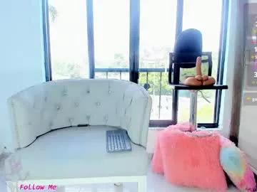 barbiefoxx from Chaturbate