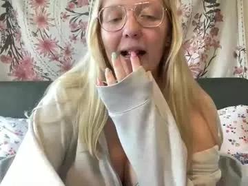 barbiegirl966 from Chaturbate