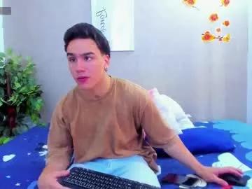 battista_turner from Chaturbate