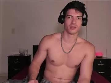 bbbeachboy from Chaturbate