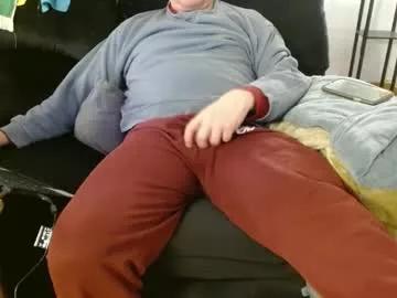 bbboooyyy11 from Chaturbate