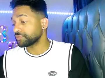 bbcblackhot33 from Chaturbate